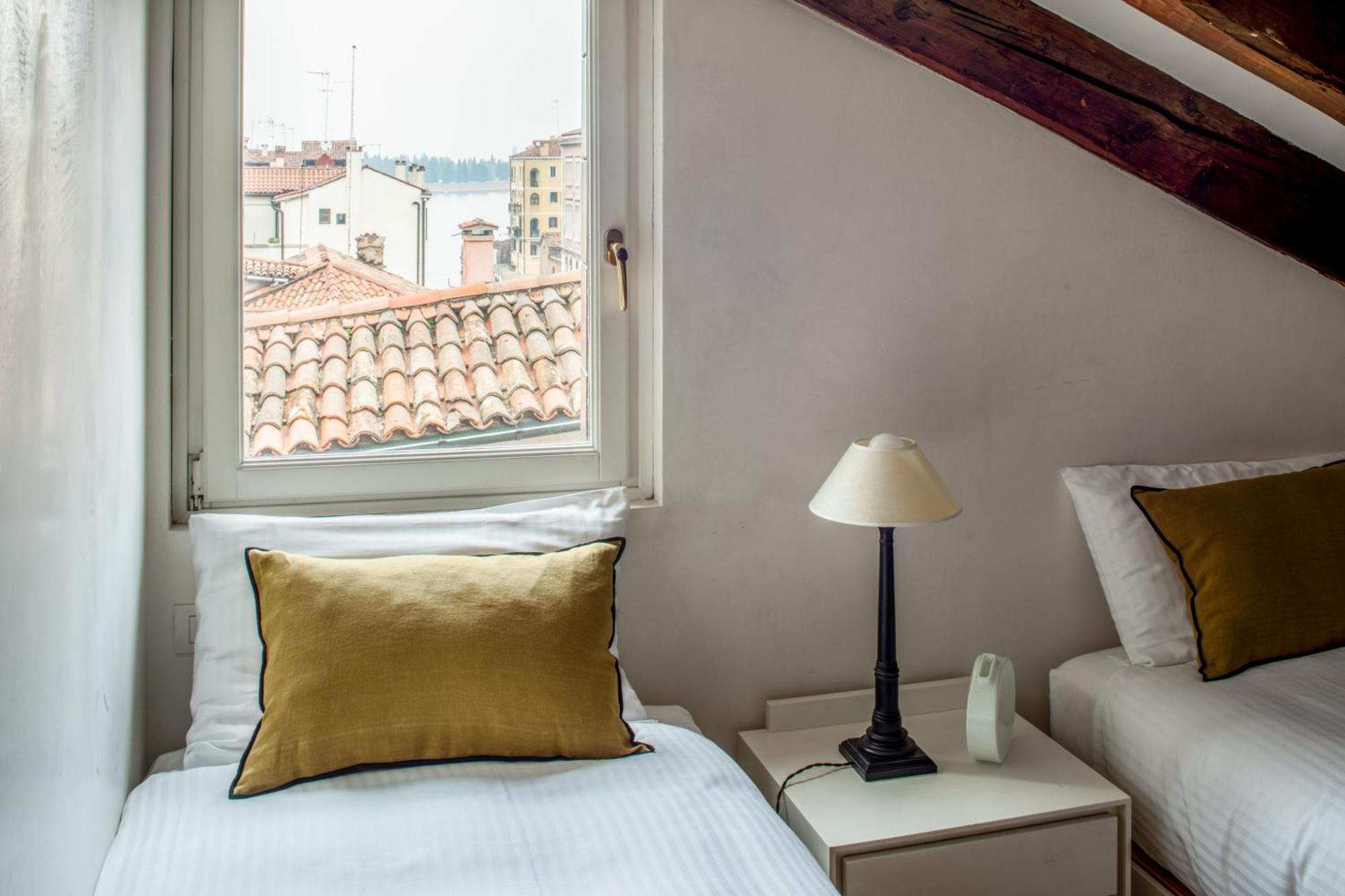 Santa Giustina Palace R&R Venedig Exteriör bild